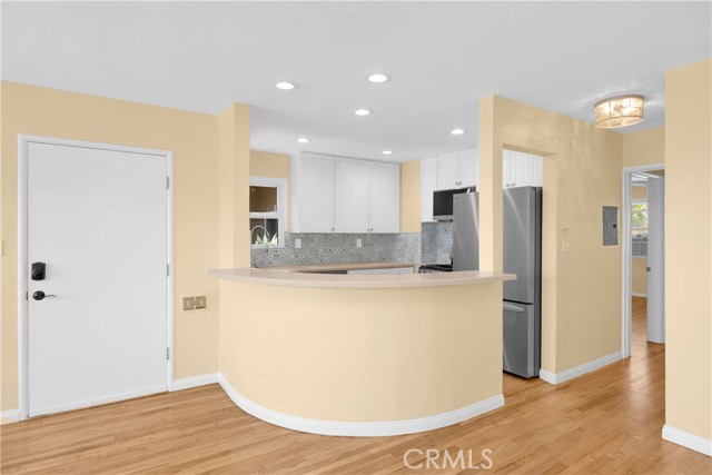 220 Cliff Drive, Laguna Beach CA: https://media.crmls.org/medias/8c0566c7-d622-4789-9aaa-994348dabafc.jpg