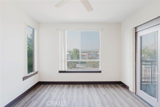 24595 Town Center Drive, Valencia CA: https://media.crmls.org/medias/8c057928-cb8b-4b67-a279-cfcbb6a6068d.jpg