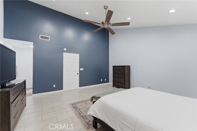 Detail Gallery Image 23 of 44 For 8901 Serapis #24,  Downey,  CA 90240 - 3 Beds | 3 Baths