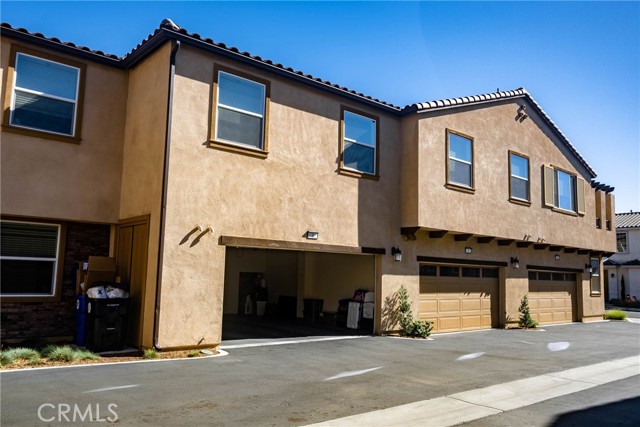 Detail Gallery Image 41 of 50 For 15188 Horizon St #8,  Fontana,  CA 92336 - 3 Beds | 3 Baths