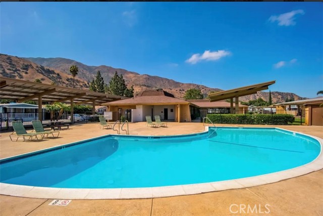 4901 Green River, Corona CA: https://media.crmls.org/medias/8c0794ea-d1e2-4d3e-b40c-67f770aad495.jpg