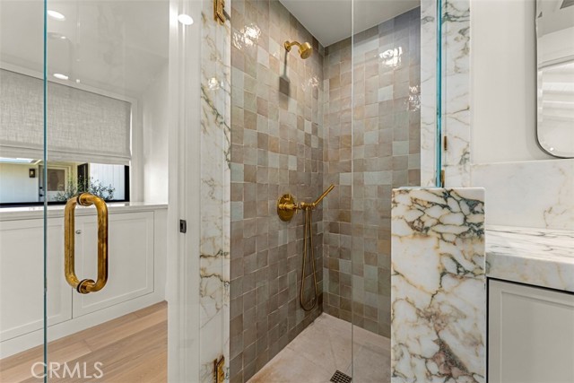 Detail Gallery Image 21 of 30 For 709 Emerald Bay, Laguna Beach,  CA 92651 - 3 Beds | 3 Baths