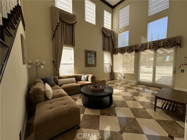 Detail Gallery Image 4 of 11 For 2147 Wind River Ln, Rowland Heights,  CA 91748 - 4 Beds | 4/1 Baths