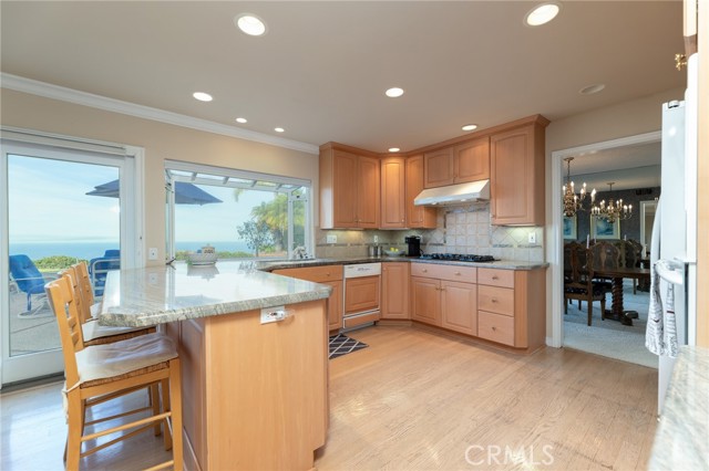 28907 Doverridge Drive, Rancho Palos Verdes, California 90275, 4 Bedrooms Bedrooms, ,1 BathroomBathrooms,Residential,Sold,Doverridge,PV22237708
