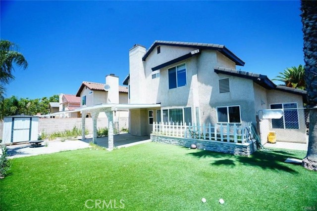 Detail Gallery Image 2 of 26 For 17233 Cerritos St, Fontana,  CA 92336 - 4 Beds | 3 Baths