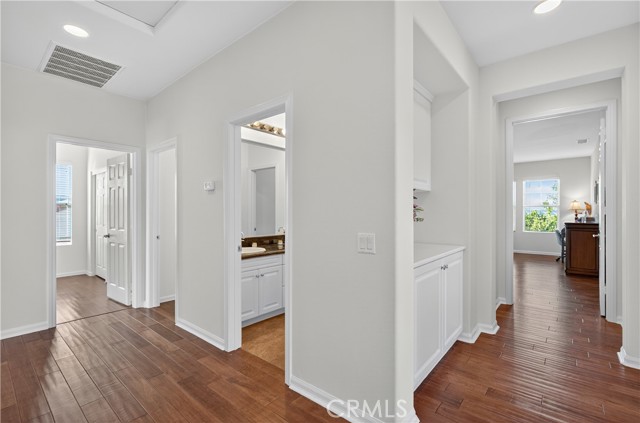 Image 25 of 46 For 26812 Peppertree Drive