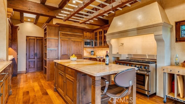 Image 13 of 74 For 5710 Moonstone Beach