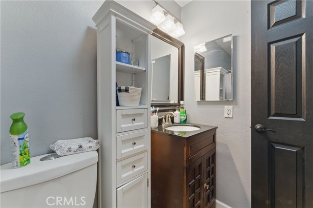 Detail Gallery Image 18 of 32 For 249 Caroline Ln, Shafter,  CA 93263 - 4 Beds | 2 Baths