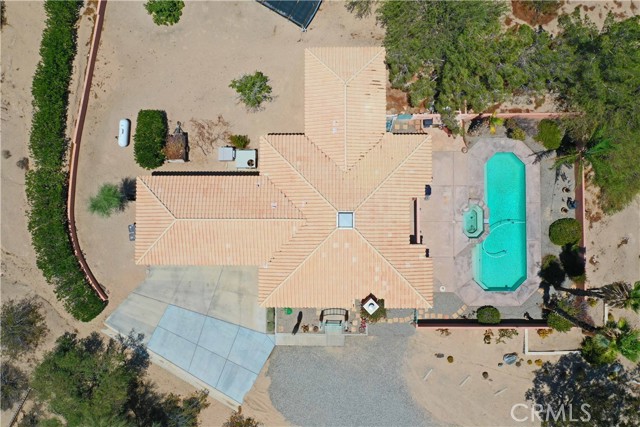 Detail Gallery Image 5 of 71 For 6144 Carodean, Twentynine Palms,  CA 92277 - 3 Beds | 2 Baths