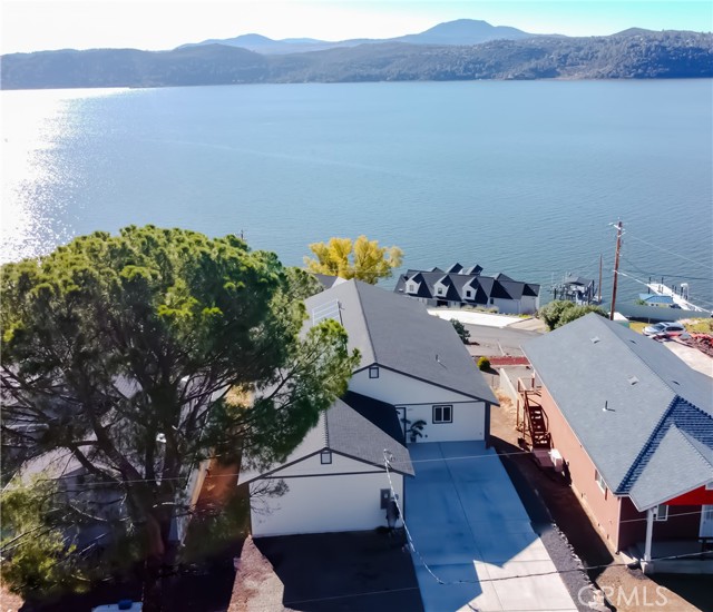 11911 Lakeshore Drive, Clearlake, California 95422, 3 Bedrooms Bedrooms, ,2 BathroomsBathrooms,Residential,For Sale,11911 Lakeshore Drive,CRLC23216972