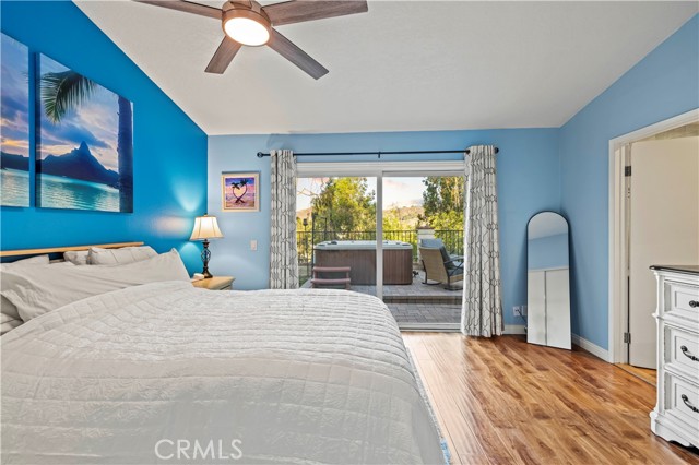 21742 Grovepark Drive, Saugus CA: https://media.crmls.org/medias/8c0af216-d85e-4273-9b67-b83a9d384ea7.jpg