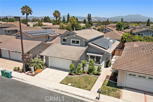 16 Bluejay, Irvine CA: https://media.crmls.org/medias/8c0b2a48-cd79-4940-990a-d3cc229f1ebf.jpg