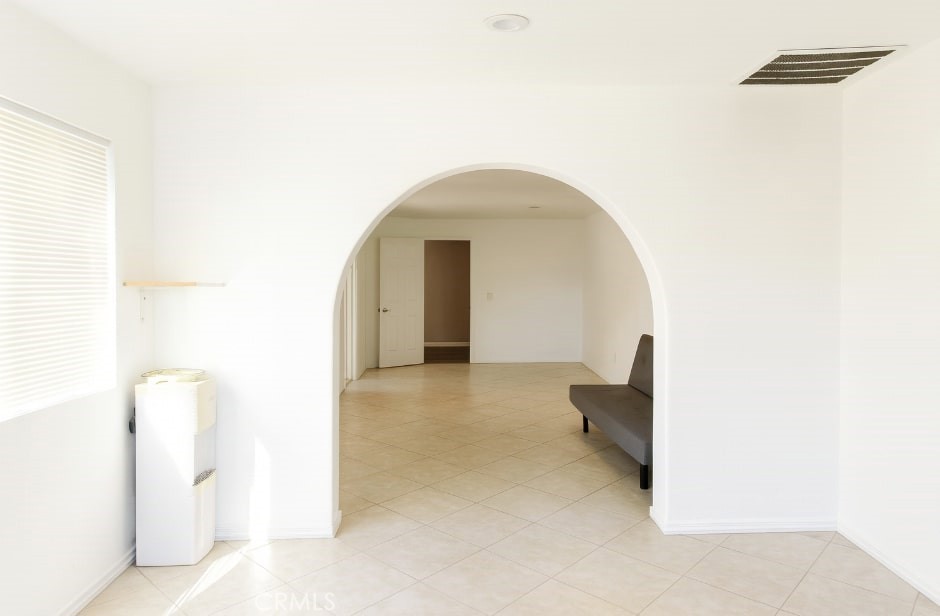 MLS #PW25217902 image #16