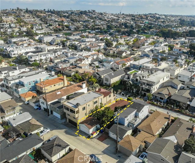 341 4th Street, Manhattan Beach, California 90266, 2 Bedrooms Bedrooms, ,1 BathroomBathrooms,Residential,Sold,4th,SB22011102