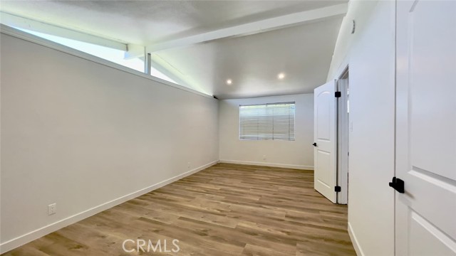 Detail Gallery Image 23 of 31 For 8742 Quakertown Ave, Northridge,  CA 91324 - 4 Beds | 2 Baths