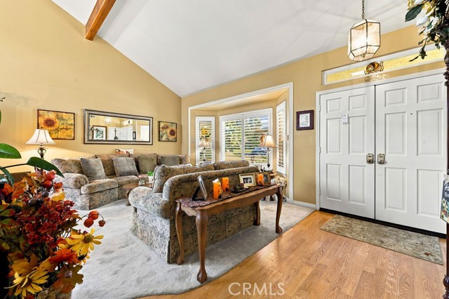4 Bed Home for Sale in Saugus, California