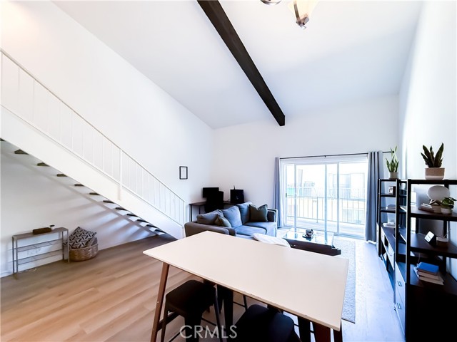 Detail Gallery Image 8 of 25 For 5460 White Oak Ave #C338,  Encino,  CA 91316 - 1 Beds | 1 Baths