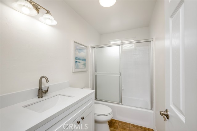 2222 Curtis Avenue, Redondo Beach CA: https://media.crmls.org/medias/8c0d8b2a-21b9-4d41-9ce0-c548cd73bbf8.jpg