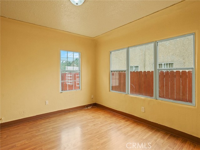 Detail Gallery Image 21 of 44 For 623 S Hillview Ave, Los Angeles,  CA 90022 - 2 Beds | 1 Baths