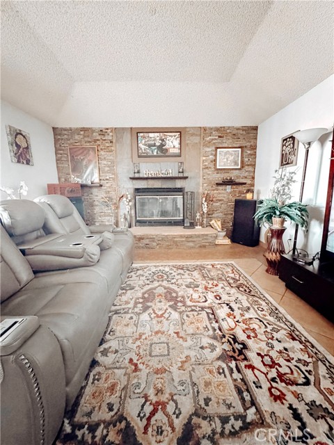 Detail Gallery Image 12 of 31 For 7851 Greenwood Avenue, California City,  CA 93505 - 3 Beds | 2 Baths