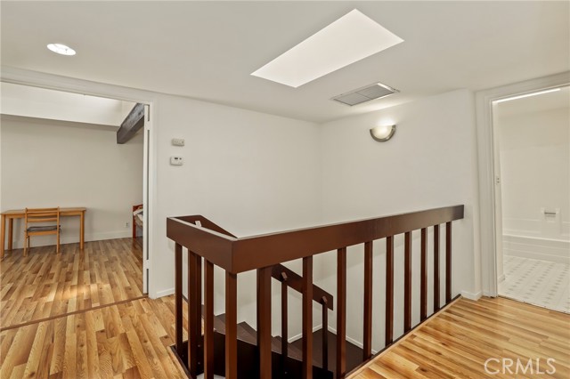 Detail Gallery Image 18 of 38 For 33 Northwoods Ln, La Crescenta,  CA 91214 - 3 Beds | 2/1 Baths