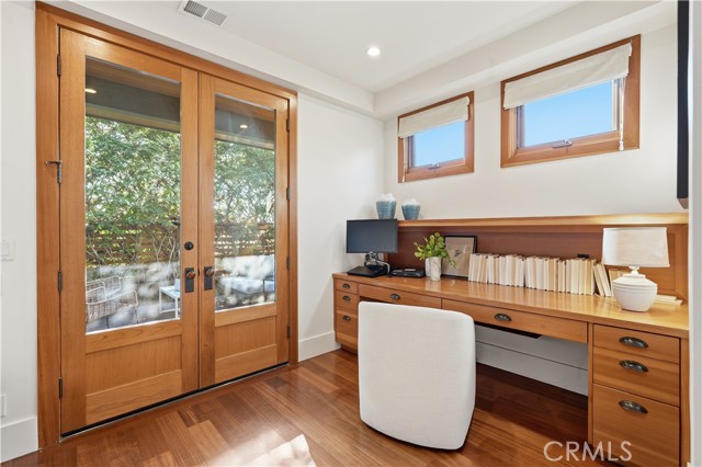 Detail Gallery Image 24 of 37 For 624 6th St, Manhattan Beach,  CA 90266 - 5 Beds | 4 Baths