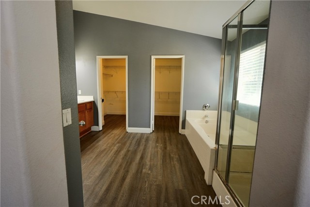 29429 Masters Drive, Murrieta CA: https://media.crmls.org/medias/8c1077d3-058d-4c54-b5ae-32a1be8df498.jpg