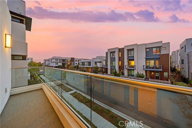 Detail Gallery Image 41 of 56 For 16376 Veterans, Tustin,  CA 92782 - 4 Beds | 3/1 Baths