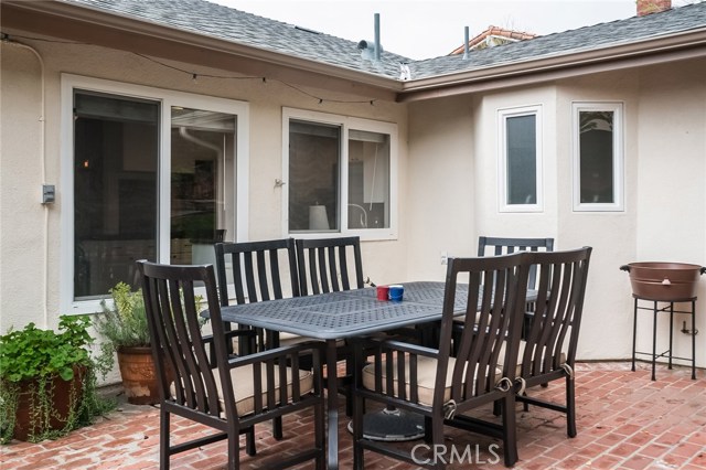 28712 Mount Rose Road, Rancho Palos Verdes, California 90275, 4 Bedrooms Bedrooms, ,3 BathroomsBathrooms,Residential,Sold,Mount Rose,SB17037094