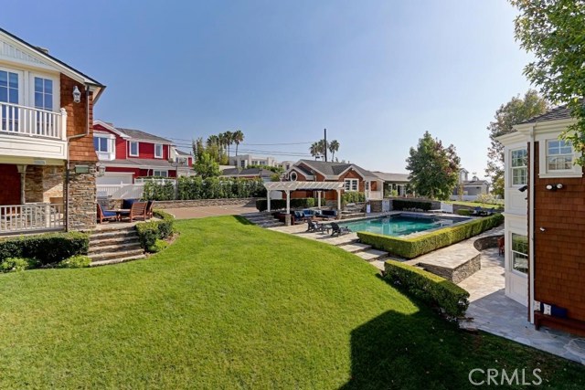 814 Pacific Avenue, Manhattan Beach, California 90266, 6 Bedrooms Bedrooms, ,6 BathroomsBathrooms,Residential,Sold,Pacific,SB17037397