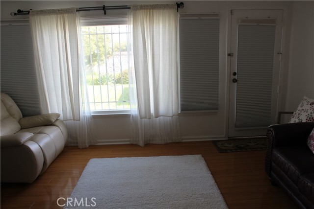 Detail Gallery Image 18 of 43 For 9812 S Denker, Los Angeles,  CA 90047 - 2 Beds | 1 Baths