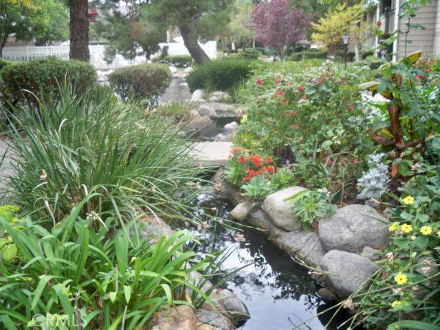 20702 El Toro Road, Lake Forest CA: https://media.crmls.org/medias/8c12429b-9782-458b-8ce1-bf5eea8cb049.jpg