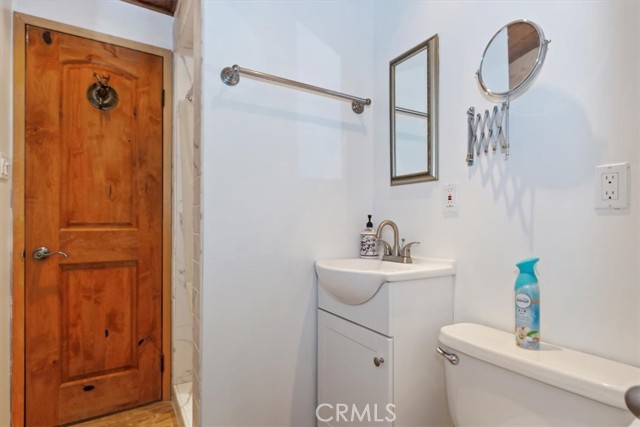 Detail Gallery Image 15 of 27 For 582 Beechnut Dr, Green Valley Lake,  CA 92341 - 2 Beds | 1/1 Baths
