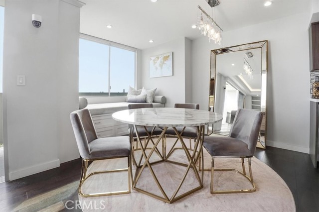 Detail Gallery Image 19 of 75 For 818 N Doheny Dr #908,  West Hollywood,  CA 90069 - 2 Beds | 2 Baths