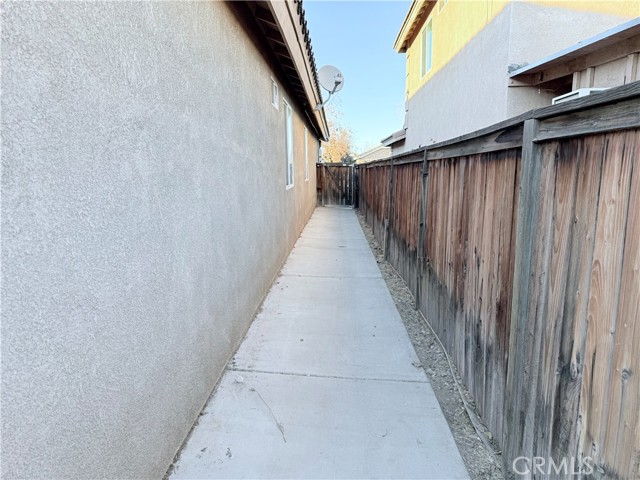 Detail Gallery Image 25 of 27 For 14421 El Grande Way, Victorville,  CA 92394 - 3 Beds | 2 Baths