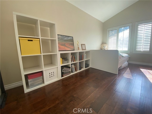 2408 N North Creek Lane, Fullerton CA: https://media.crmls.org/medias/8c13deed-6397-4088-9a9c-6171ae2bdd40.jpg