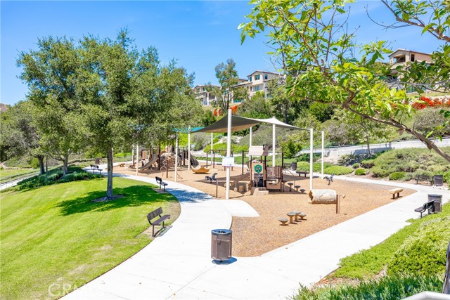 21011 Marin, Lake Forest CA: https://media.crmls.org/medias/8c13fa0d-aa31-4052-8a64-be0f9575cd4c.jpg
