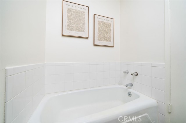 Detail Gallery Image 19 of 22 For 4915 Tyrone #115,  Sherman Oaks,  CA 91423 - 1 Beds | 1/1 Baths