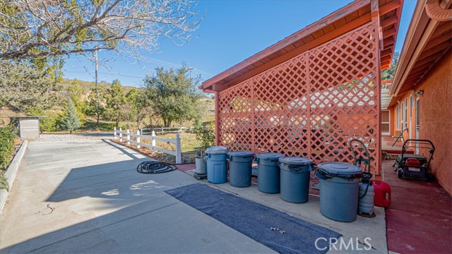 Detail Gallery Image 19 of 31 For 48150 Twin Pines Rd, Banning,  CA 92220 - 3 Beds | 2/1 Baths