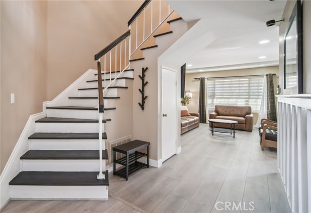 Front Image Thumbnail for CROC26029326