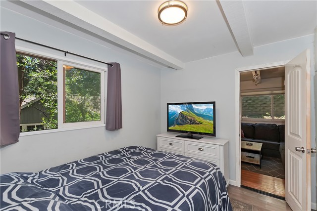 Detail Gallery Image 13 of 28 For 764 Big Oak Rd, Crestline,  CA 92325 - 2 Beds | 1 Baths