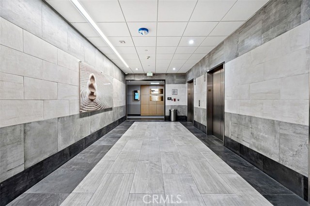  Commercial for Sale in Los Angeles, California