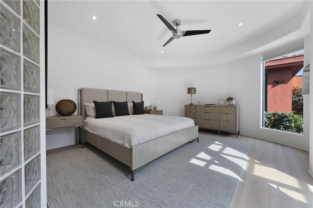 MLS #SR25258092 image #16