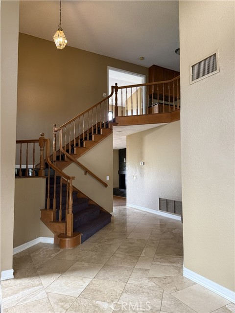 Detail Gallery Image 2 of 26 For 24250 via Lenardo, Yorba Linda,  CA 92887 - 3 Beds | 3 Baths