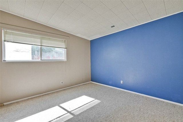 Detail Gallery Image 18 of 71 For 1775 San Ramon Ave, Mountain View,  CA 94043 - 5 Beds | 2 Baths