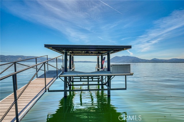 3790 Lakeshore Boulevard, Lakeport CA: https://media.crmls.org/medias/8c165594-b5ae-4e7a-b482-64a7e01f719e.jpg