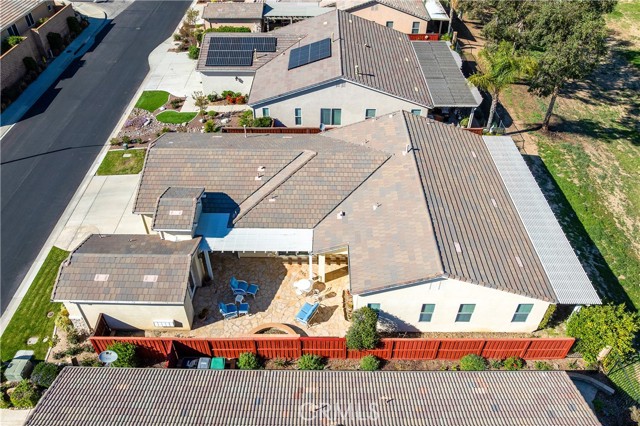 570 Olazabal Drive, Hemet CA: https://media.crmls.org/medias/8c1658e3-8832-4dd6-a494-fcea467f0690.jpg