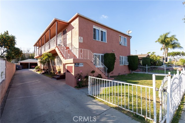 Front Image Thumbnail for CRDW26022544