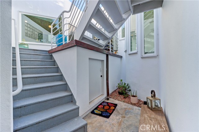 Detail Gallery Image 52 of 75 For 134 Crescent Bay Dr, Laguna Beach,  CA 92651 - 4 Beds | 3/1 Baths