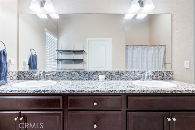 Detail Gallery Image 20 of 35 For 681 Castellina St, Lemoore,  CA 93245 - 3 Beds | 2 Baths